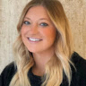 Meet your Posher, Mckenzie